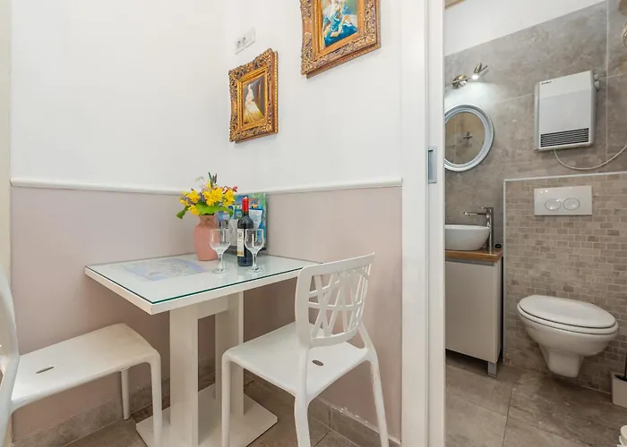 Oasis With Sea View Apartment Zadar