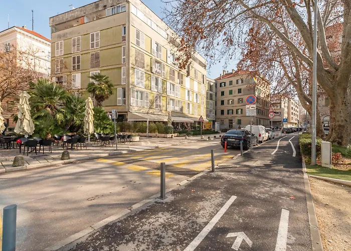 Apartment Oasis With Sea View *