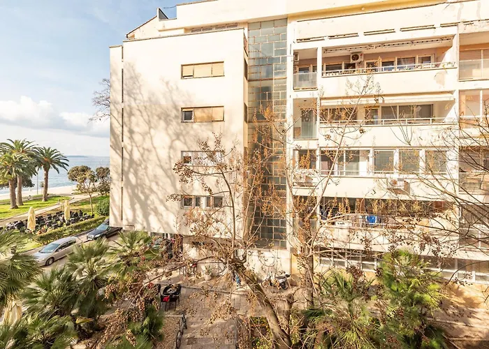 Oasis With Sea View Apartment