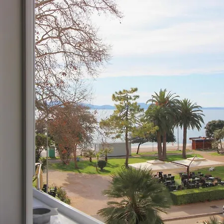 Oasis With Sea View Zadar