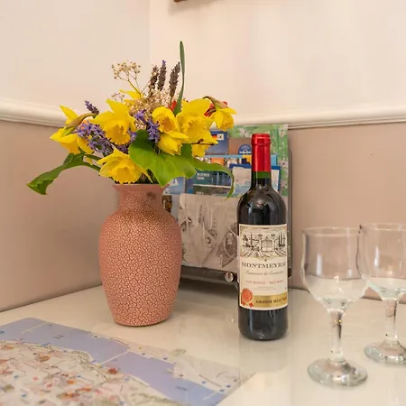 דירה Oasis With Sea View *